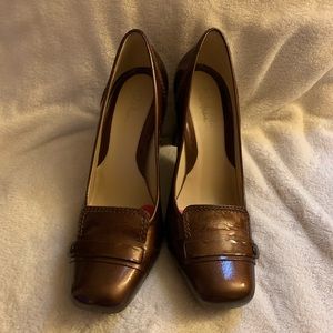 COLE HAAN HEELS
